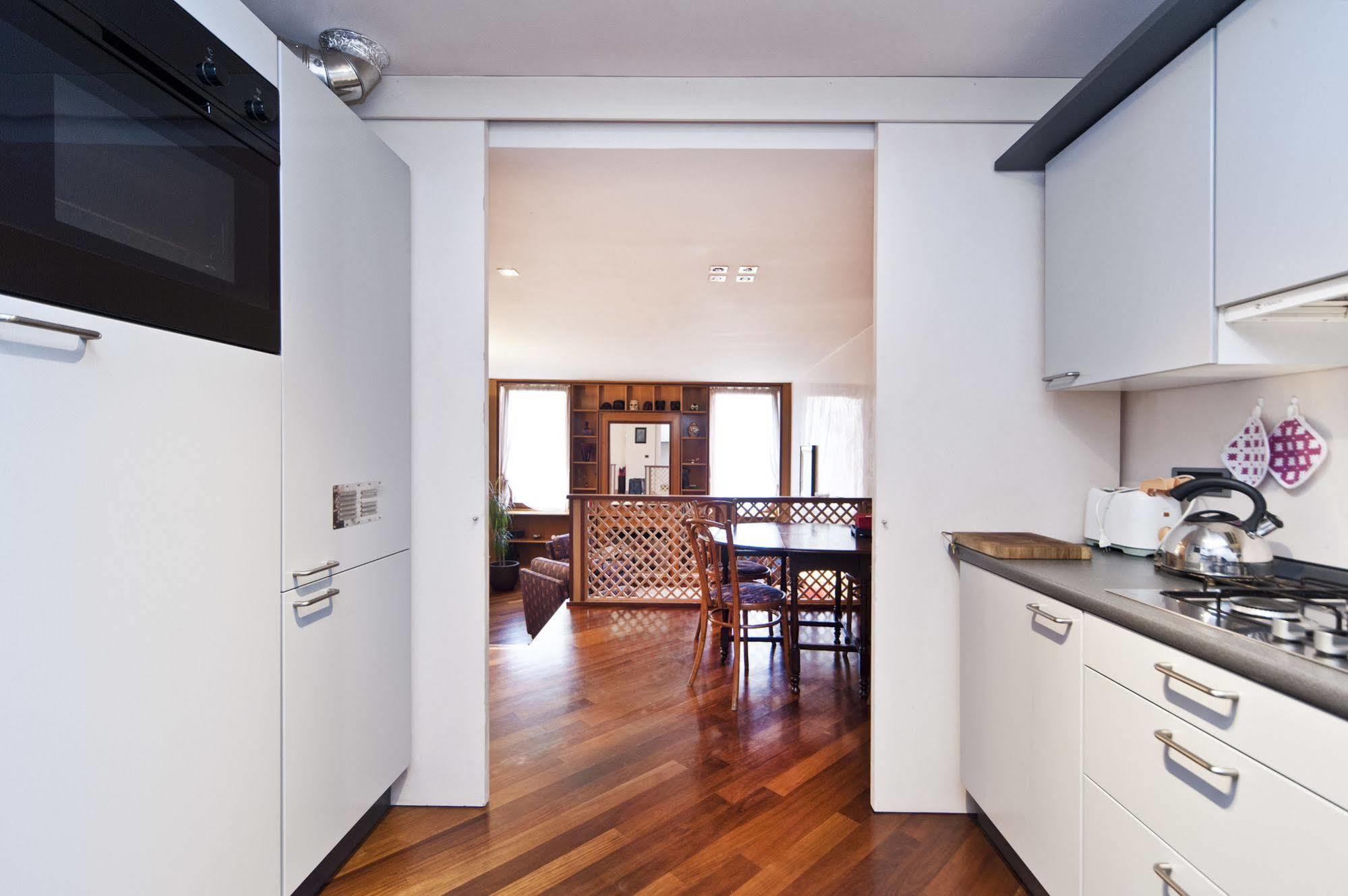Apartment Very In Historical 1600 Palace With Lift A Few Min Walk From San Marco Square Venedig