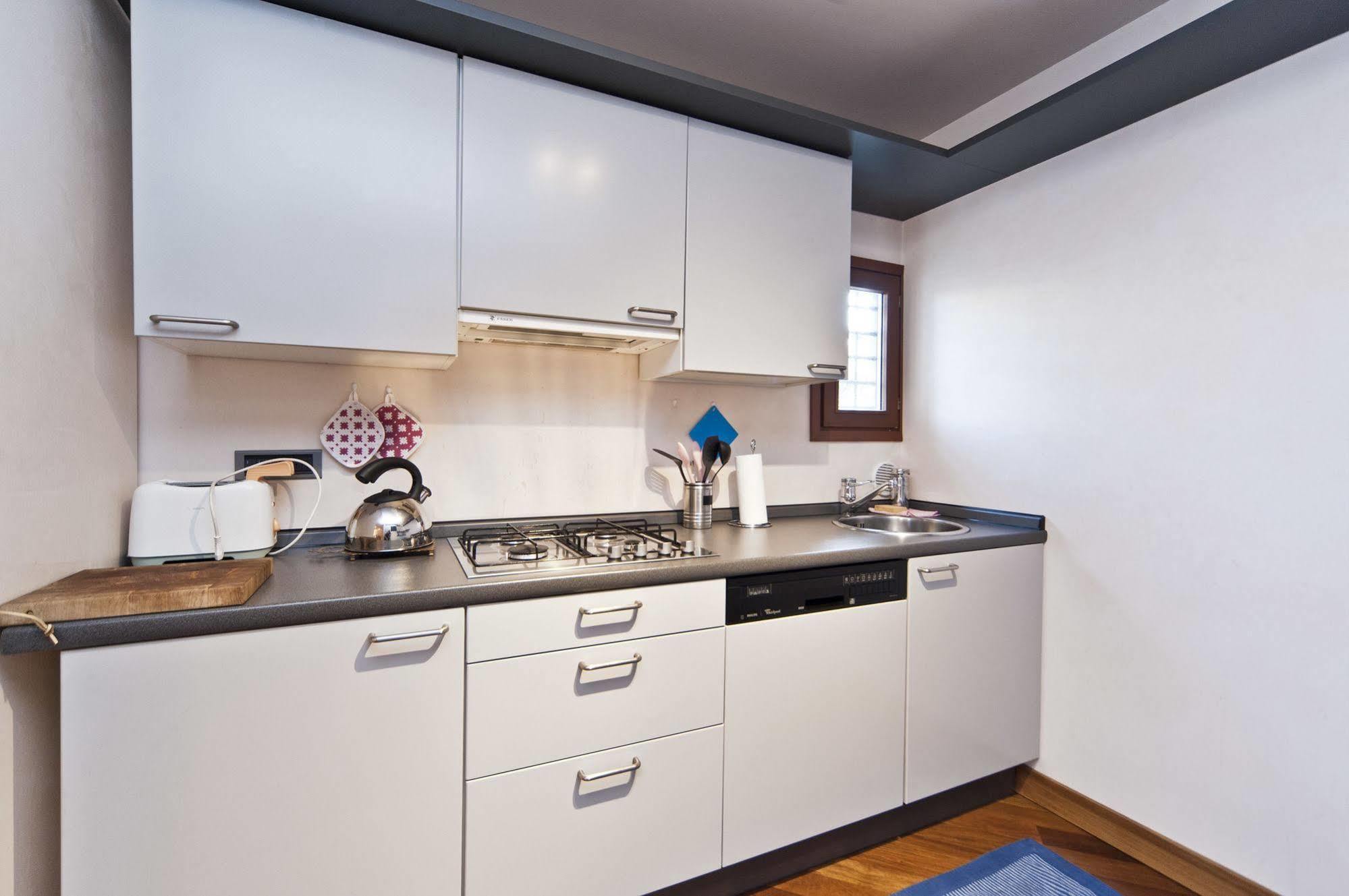 Very In Historical 1600 Palace With Lift A Few Min Walk From San Marco Square Venedig