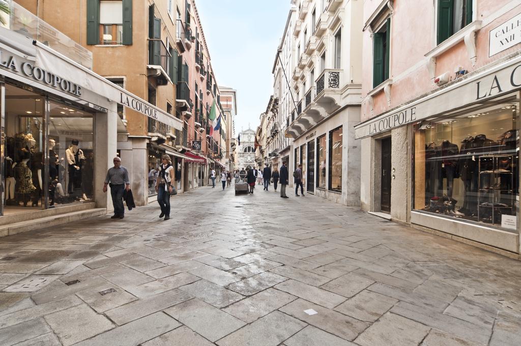 Very In Historical 1600 Palace With Lift A Few Min Walk From San Marco Square *