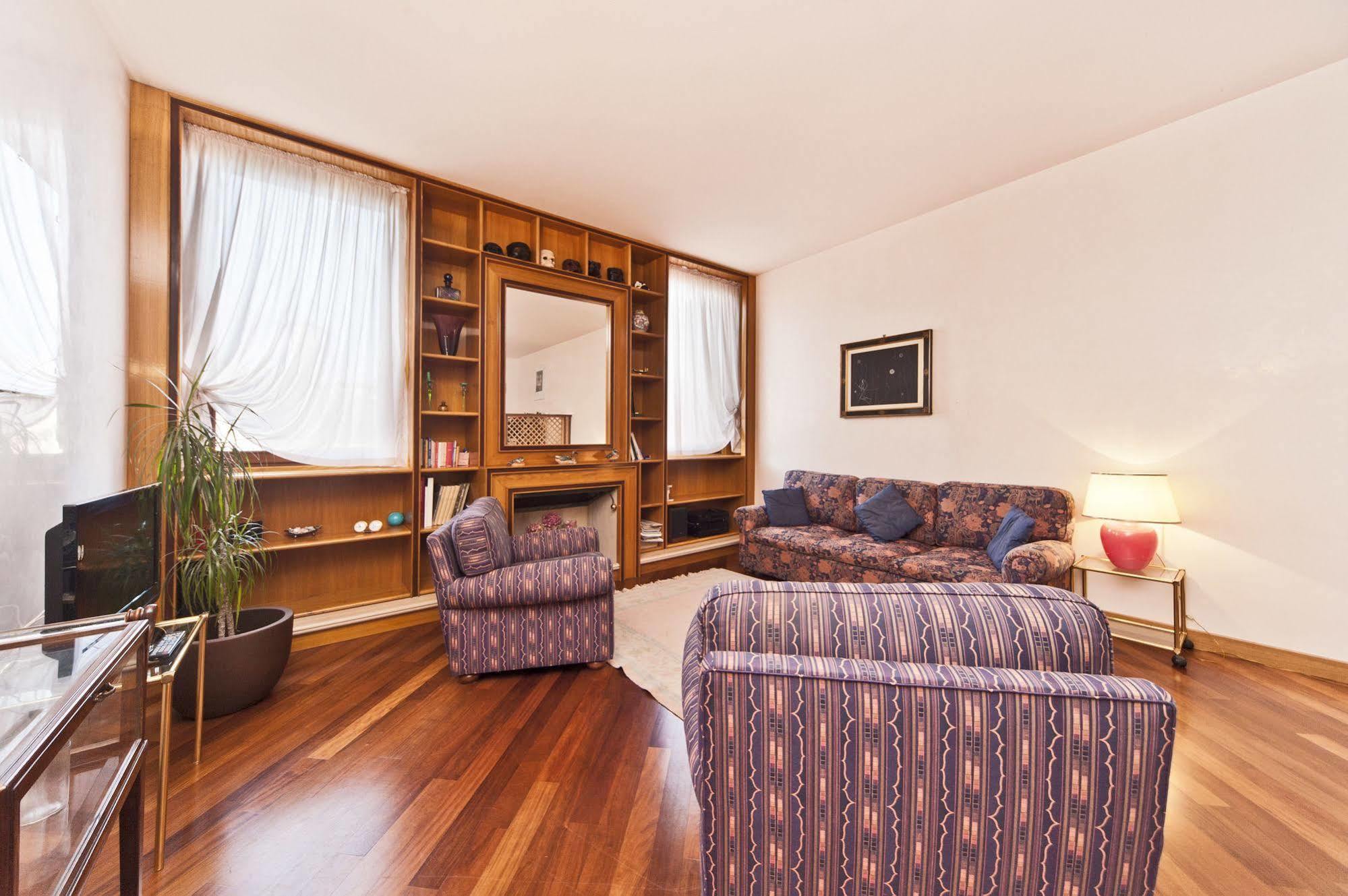Lejlighed Very In Historical 1600 Palace With Lift A Few Min Walk From San Marco Square